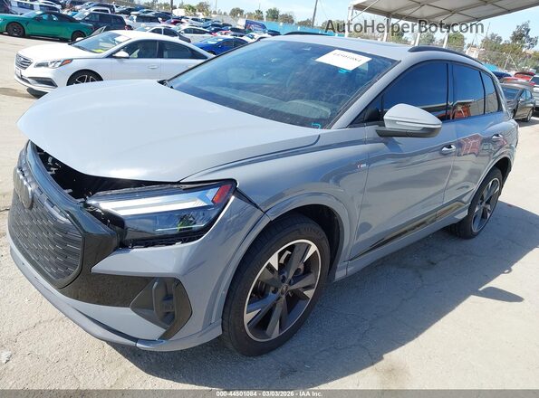 WA1L2BFZ8RP024893 2024 AUDI Q4 Серый Передняя левая четверть
