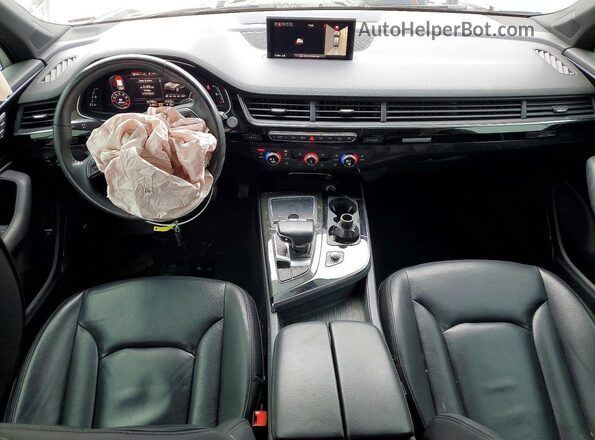 WA1LAAF70KD010943 2019 AUDI Q7 Серый 