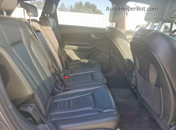 WA1LAAF73KD035402 2019 AUDI Q7 Gray 