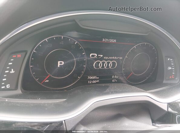 WA1LAAF75HD000420 2017 AUDI Q7 Black უკანა სავარძლების ხედი