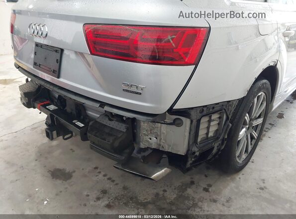 WA1LAAF75HD033398 2017 AUDI Q7 Silver Vista frontal