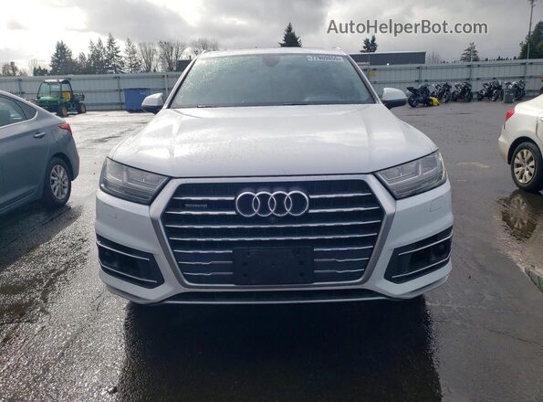WA1LAAF76KD004984 2019 AUDI Q7 White Widok z przodu