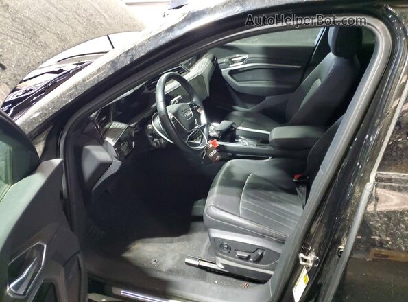 WA1LAAGE1NB004985 2022 AUDI E-TRON Black Սալոնի դիմացի տեսք
