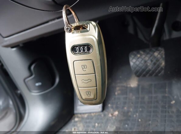 WA1LAAGE7NB008524 2022 AUDI E-TRON Gray Вид панелі приладів