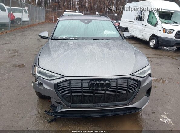 WA1LAAGE7NB008524 2022 AUDI E-TRON Gray Вид щитка приладів