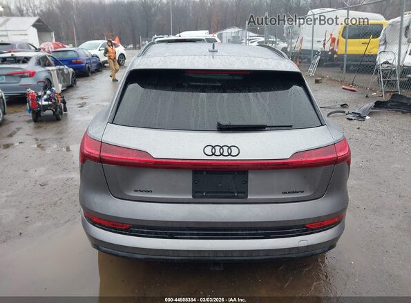 WA1LAAGE7NB008524 2022 AUDI E-TRON Gray 