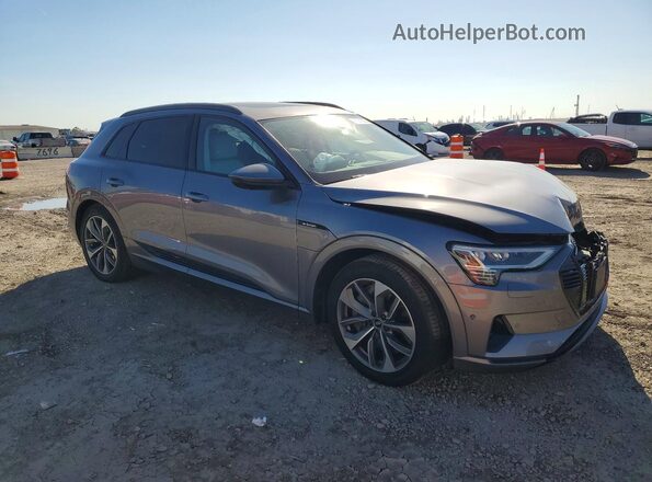 WA1LAAGE9MB037618 2021 AUDI E-TRON Серый Передняя правая четверть
