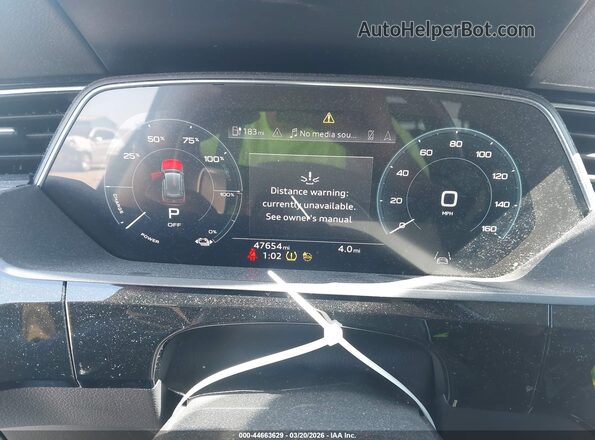 WA1LABGE3MB011540 2021 AUDI E-TRON Gray Widok tylnych siedzeń