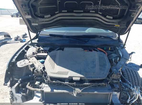 WA1LABGE3MB011540 2021 AUDI E-TRON Gray Widok z tyłu