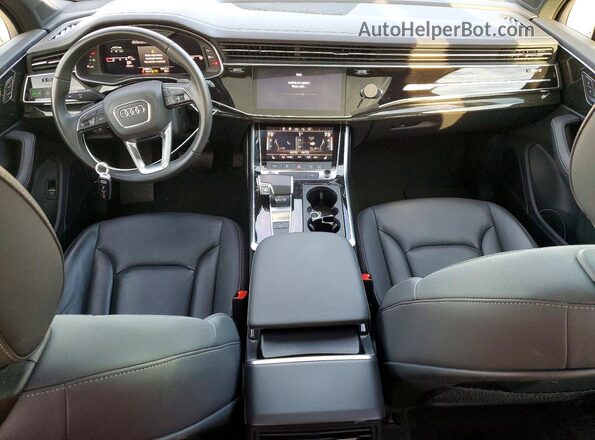 WA1LCBF70SD006942 2025 AUDI Q7 Black Вид панелі приладів