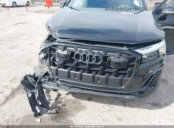 WA1LCBF77SD000846 2025 AUDI Q7 Черный Вид спереди