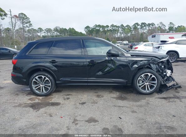 WA1LCBF77SD000846 2025 AUDI Q7 Черный Вид задней части салона