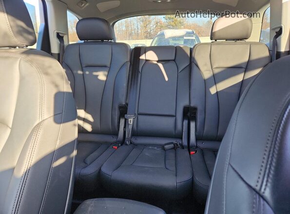 WA1LCBF78RD010408 2024 AUDI Q7 Black Вид задніх сидінь