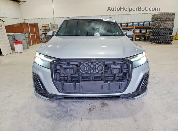 WA1LCBF7XSD015048 2025 AUDI Q7 Silver Vista frontal