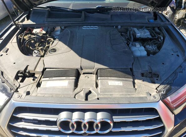 WA1LHAF74KD040121 2019 AUDI Q7 Black ძრავის განყოფილების ხედი