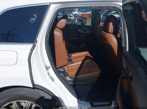 WA1LHAF77KD043028 2019 AUDI Q7 Белый Вид наклейки с VIN-кодом