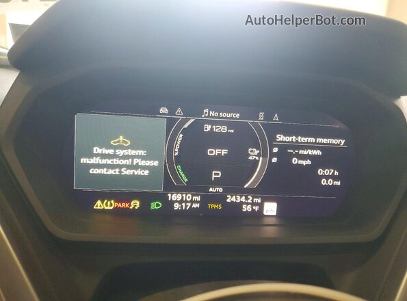 WA1LUBFZ0RP043173 2024 AUDI Q4 Blue 