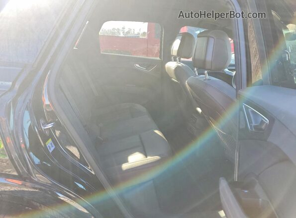 WA1LUBFZ4RP040860 2024 AUDI Q4 Black Սալոնի հետևի տեսք