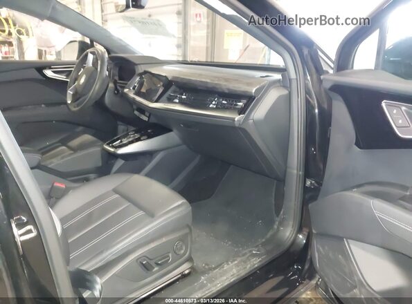 WA1LUBFZ4RP066374 2024 AUDI Q4 Black 