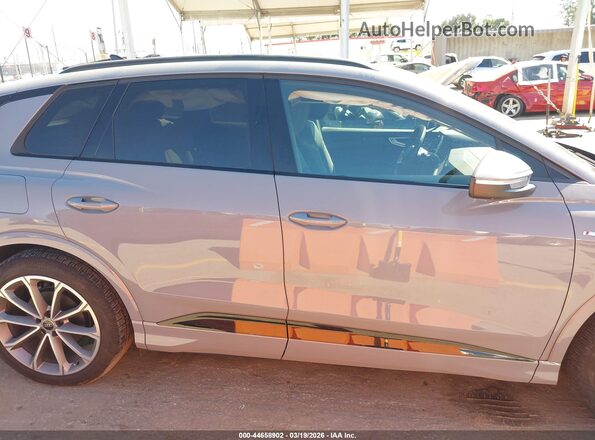 WA1LUBFZ4TP004139 2026 AUDI Q4 Gray უკანა სალონის ხედი
