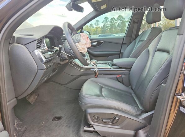 WA1LXAF70MD032359 2021 AUDI Q7 Black Սալոնի դիմացի տեսք