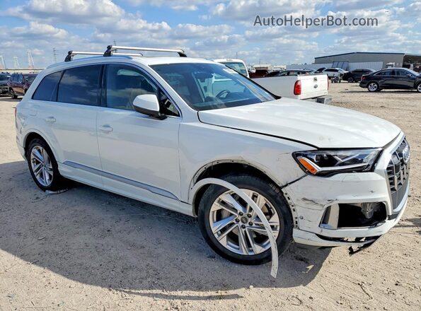 WA1LXAF71MD039367 2021 AUDI Q7 White Front right