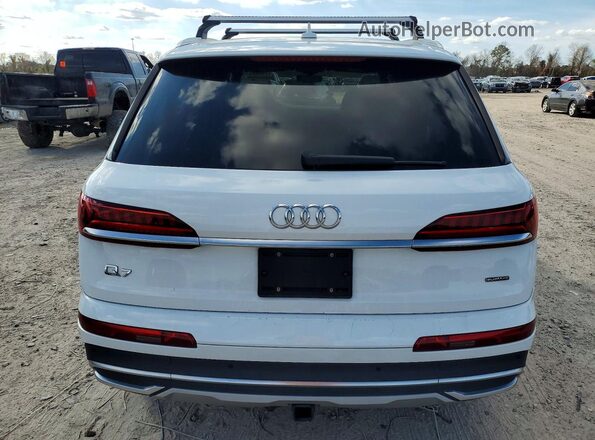 WA1LXAF71MD039367 2021 AUDI Q7 White Rear view