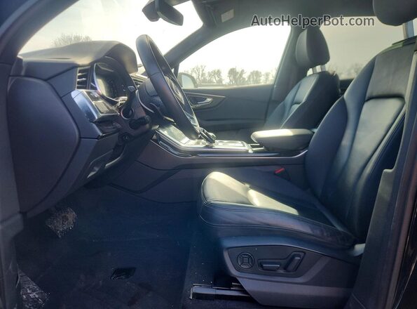 WA1LXAF72MD034436 2021 AUDI Q7 Черный Вид салона спереди