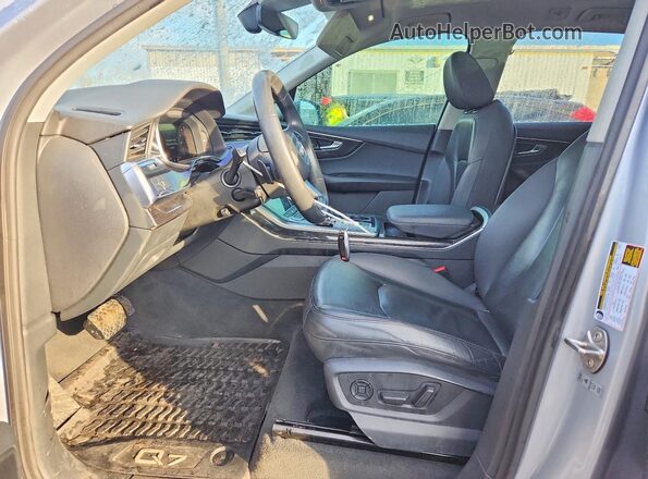 WA1LXAF73MD013790 2021 AUDI Q7 Серебряный 