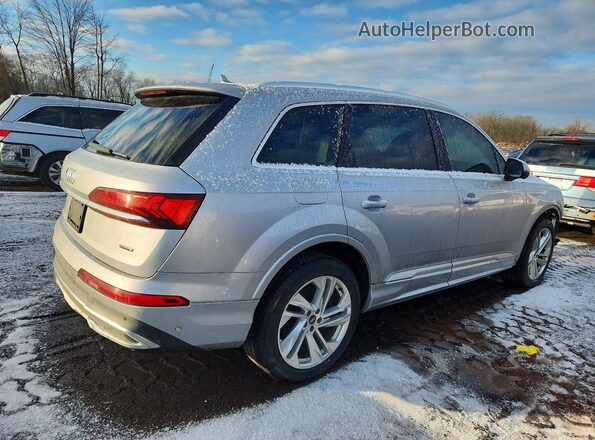WA1LXAF73MD013790 2021 AUDI Q7 Серебряный 