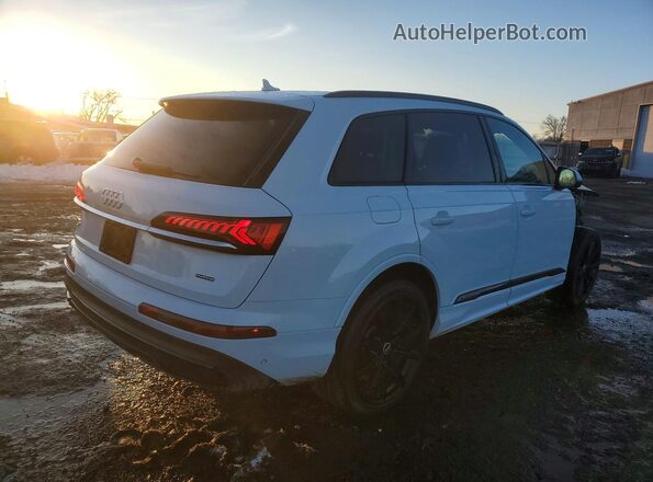 WA1LXAF74MD013636 2021 AUDI Q7 White 