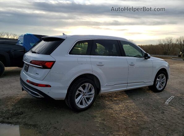 WA1LXAF74MD040268 2021 AUDI Q7 Белый Задняя правая четверть