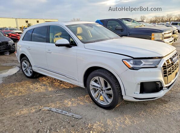WA1LXAF74MD040268 2021 AUDI Q7 Белый Передняя правая четверть