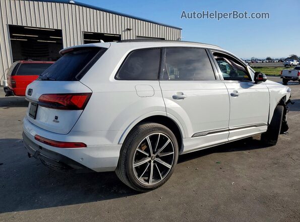 WA1LXAF7XMD028450 2021 AUDI Q7 White Հետևի աջ