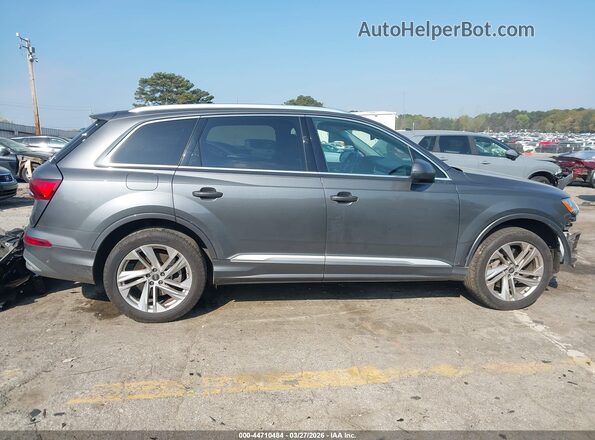 WA1LXBF77ND010754 2022 AUDI Q7 Gray Vista interior trasera