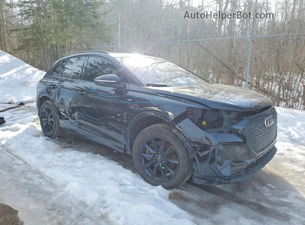 WA1M2AFZ4PP072256 2023 AUDI Q4 Black Front right
