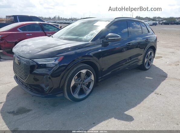 WA1MUBFZ7SP061857 2025 AUDI Q4 Black 