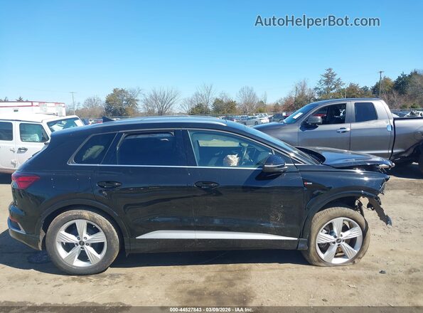 WA1MUBFZ8RP046049 2024 AUDI Q4 Black უკანა სალონის ხედი