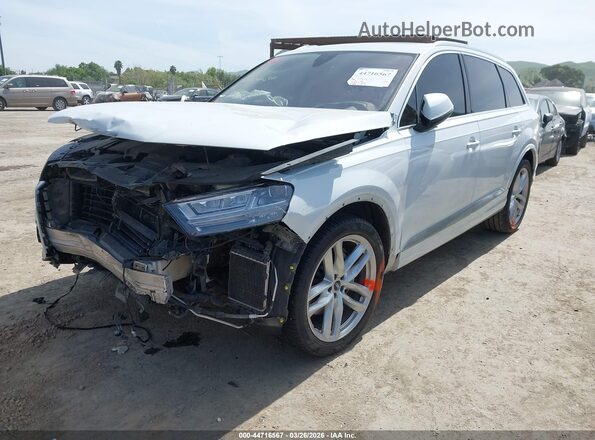 WA1VAAF71JD045840 2018 AUDI Q7 White Передня ліва чверть