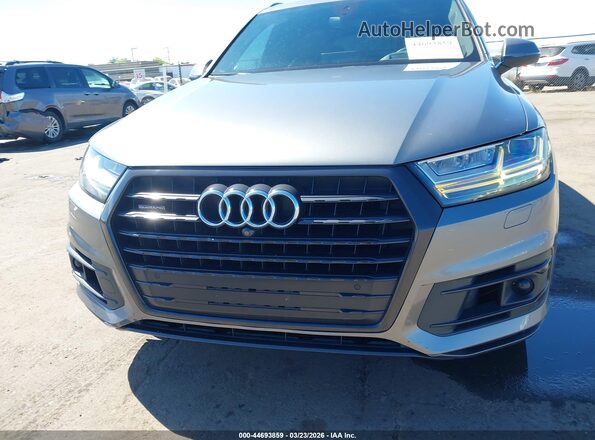WA1VAAF72JD010305 2018 AUDI Q7 Gray Вид спереду
