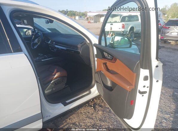 WA1VAAF73KD021315 2019 AUDI Q7 White 