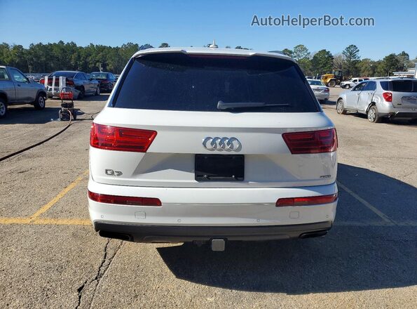 WA1VAAF73KD046960 2019 AUDI Q7 White 