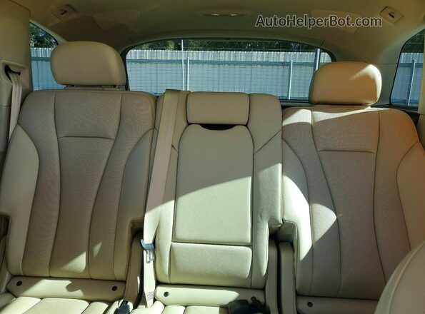 WA1VAAF73KD046960 2019 AUDI Q7 White 
