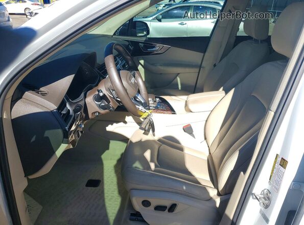 WA1VAAF73KD046960 2019 AUDI Q7 White 