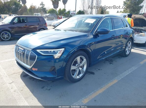 WA1VAAGE0KB017232 2019 AUDI E-TRON Blue Vista tres cuartos delantera izquierda