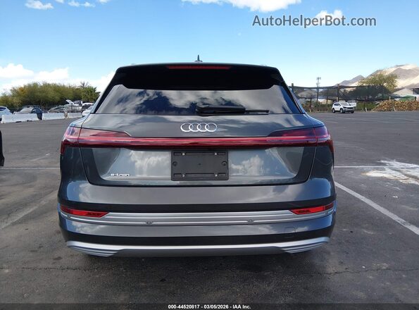 WA1VAAGE3KB008377 2019 AUDI E-TRON Серый 