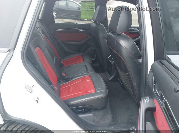 WA1VCAFP6HA008434 2017 AUDI SQ5 White VIN კოდის სტიკერის ხედი