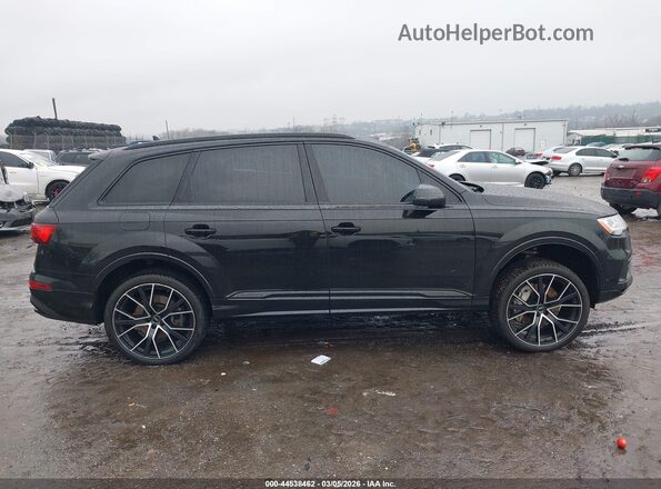 WA1VXBF72ND014557 2022 AUDI Q7 Black Widok wnętrza z tyłu