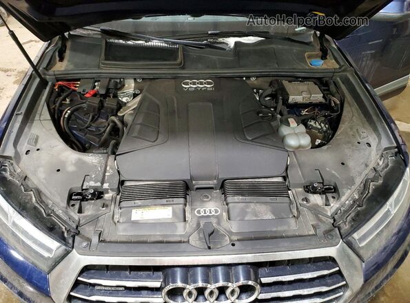 WA1WAAF75JD040922 2018 AUDI Q7 Blue Widok komory silnika