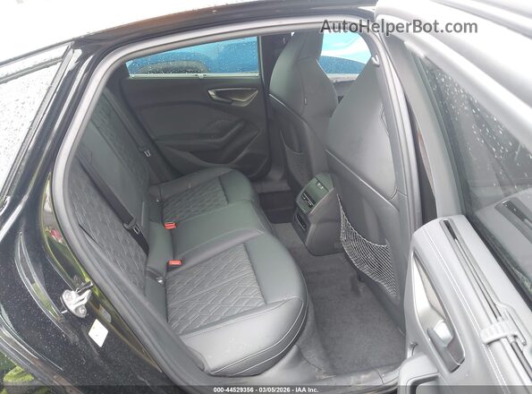 WAU35CFU3SN051392 2025 AUDI ALL Black Widok naklejki z numerem VIN